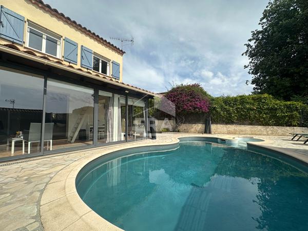 CAGNES-SUR-MER - Villa au calme avec 3 chambres et piscine