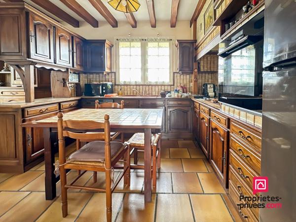 MAISON SUR SOUS SOL AVALLON QUARTIER DES CHAUMES