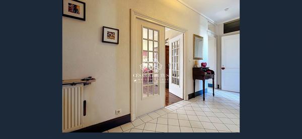 APPARTEMENT BOURGEOIS