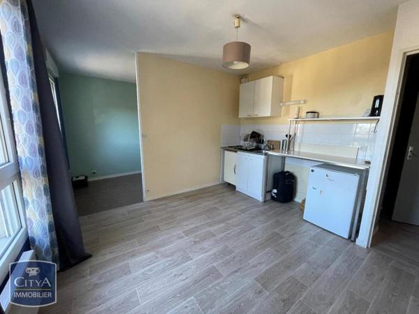 Appartement à louer 1 pièce 30.32m²