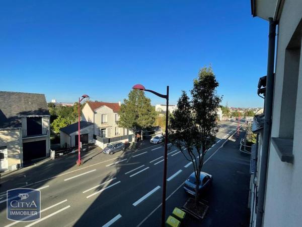 Appartement à louer 1 pièce 30.32m²