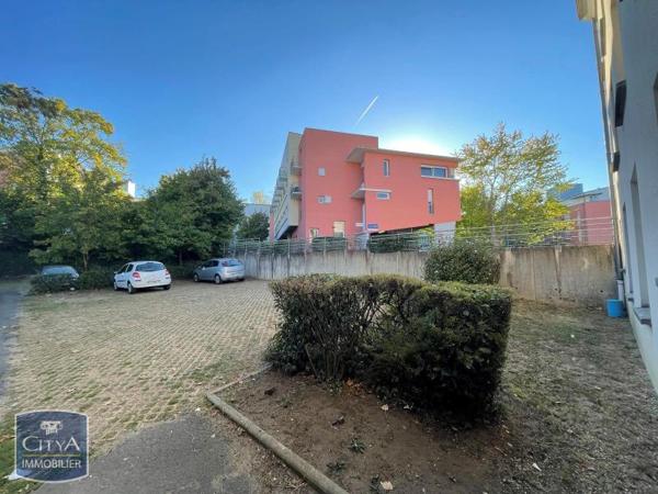 Appartement à louer 1 pièce 30.32m²