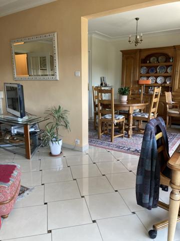 DIJON CANAL : APPARTEMENT 2 CHAMBRES - BALCON -CAVE - GARAGE