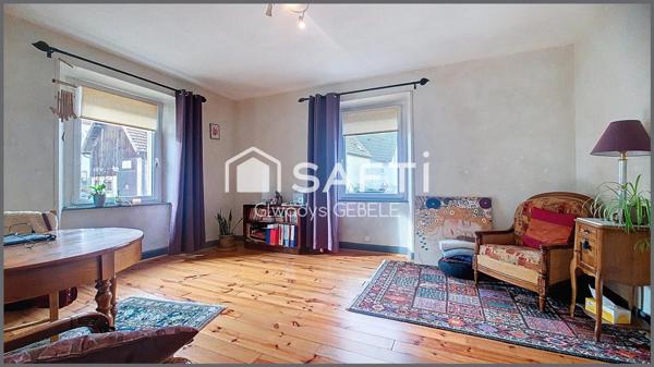 Maison de 200m² avec jardin et grange, au calme