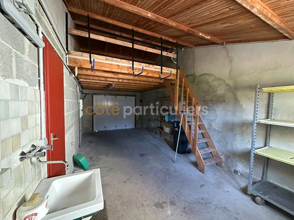 Location Maison73 m² - 3 Pièces - MORTAGNE SUR SEVRE (85290)