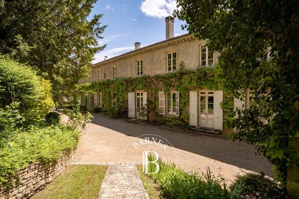 Montmerle-sur-Saône, Château 7 Chambres -  832 m² à vendre