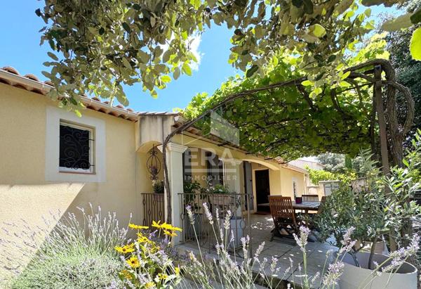 Charleval ? Maison de plain-pied avec 4 chambres, garage et jardin piscinable