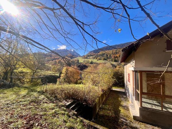 Maison à vendre - Faverges 9 pièces de 191.8 m²