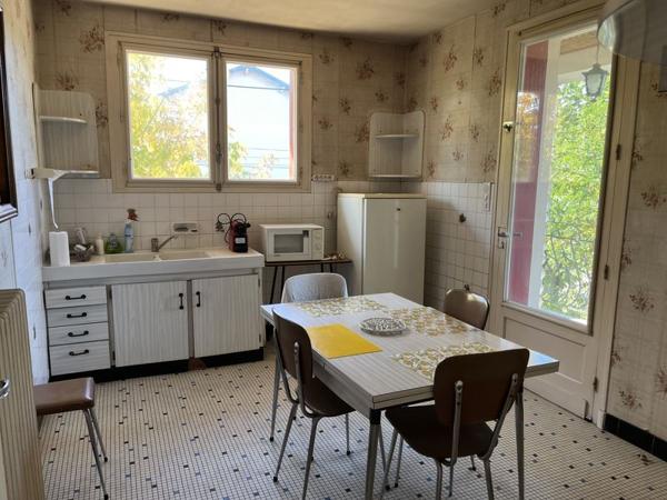 Maison à vendre |  Neuvic |  6 pièces | 136 m²