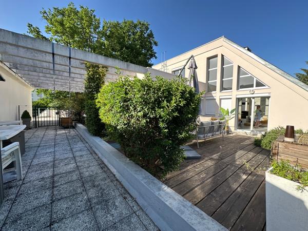 Maison + parking + box