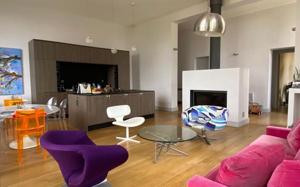 Maison à louer    5 pièces •  Bordeaux