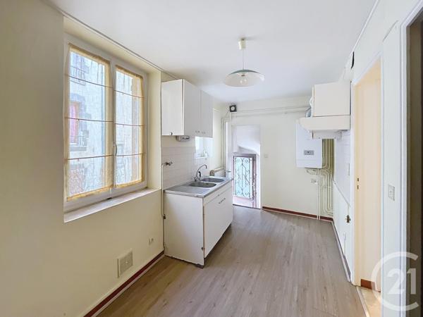 Maison à vendre  3 pièces - 53,23 m2 RIOM - 63