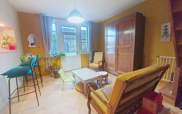 Maison à vendre    4 pièces • 165,85 m2 Yvré-l'Évêque