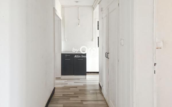 Appartement à vendre    3 pièces •  Montluçon