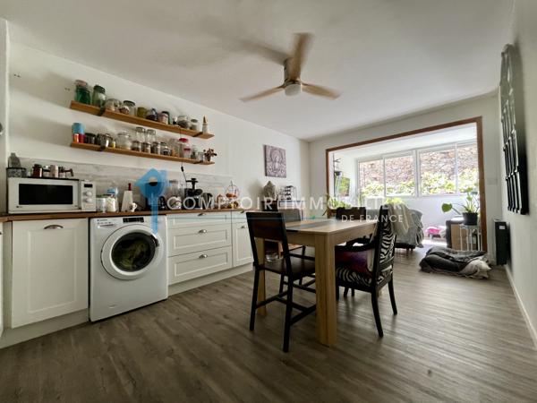 Appartement
                                                                                                                                                                                                                                                                                                                        3 pièce(s)                                                                                                                                                                                                          2 chambre(s)                                                                                                                                                                                                          51  m²