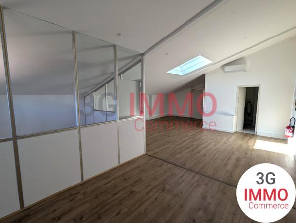 Location / Bureaux à Niort (79000)