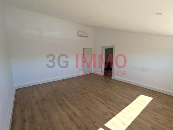 Location / Bureaux à Niort (79000)