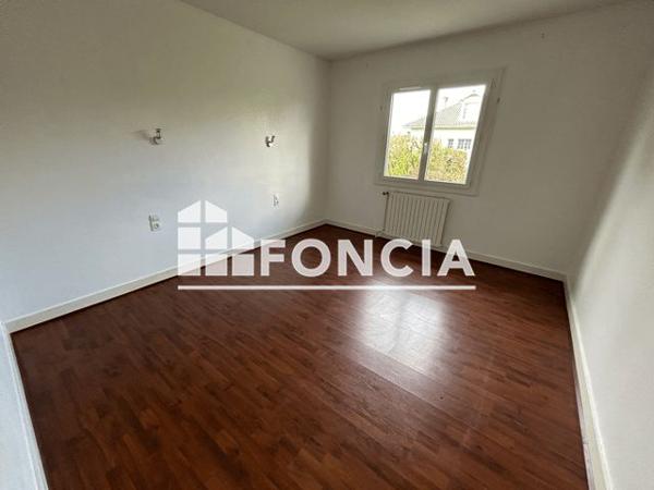 Location Maison 6 pièces 127 m² - 8 RUE D'ARTIGUES Gradignan 33170