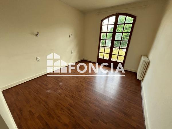 Location Maison 6 pièces 127 m² - 8 RUE D'ARTIGUES Gradignan 33170