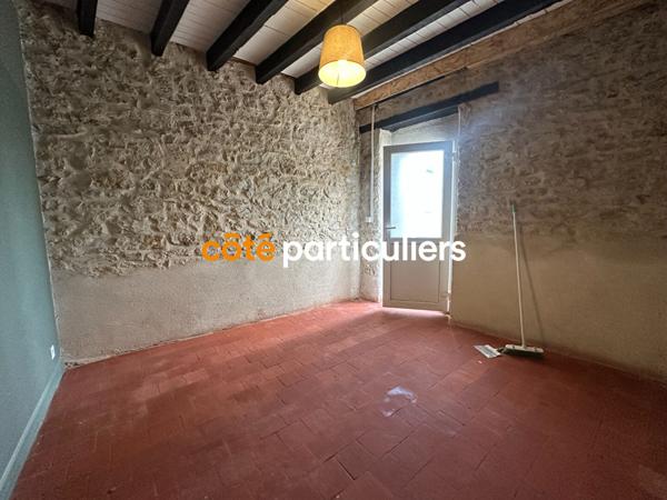 Vente Maison90 m² - 3 Pièces - CHARENTON DU CHER (18210)