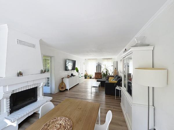Maison à vendre 429 000 € Eaubonne 6 p 98 m² DPE E