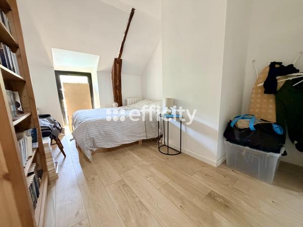 Maison
         6 pièces
        - 156 m² Exclusivité 401 000 € *