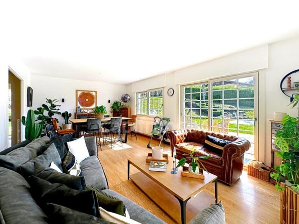 Propriété 7 pièces - 183 m² à BEAUMONT (74) - parcelle constructible