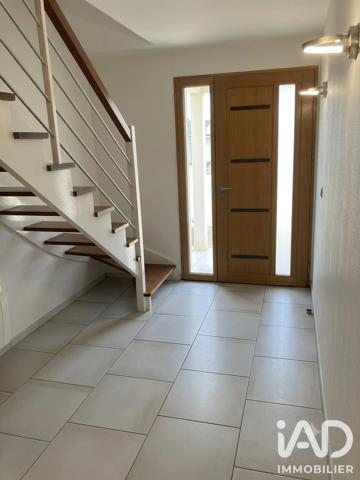 Maison à vendre 5 pièces 183 m² Mulsanne