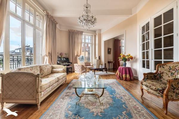 Appartement à vendre |  Limoges |  8 pièces | 153 m²