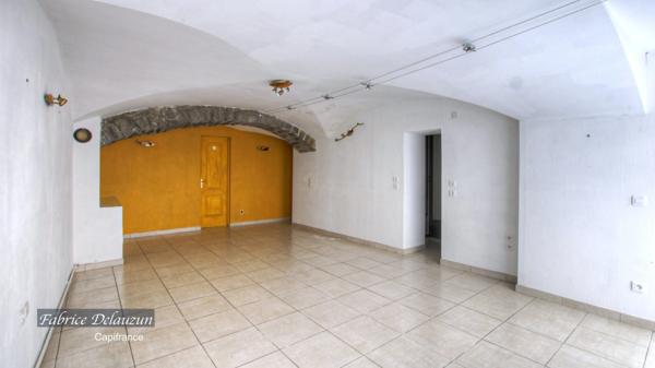 Local/bureau à vendre SAINT AMBROIX (30)