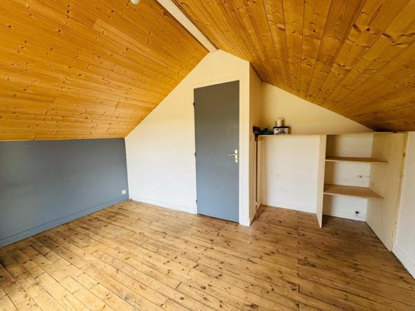 SOUS OFFRE!! À vendre – Maison de village proche de Vichy (Saint-Yorre)