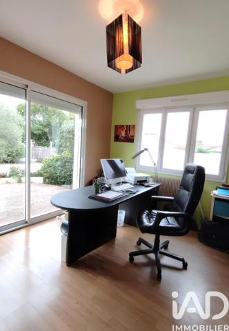 Maison à vendre 7 pièces 193 m² Léognan