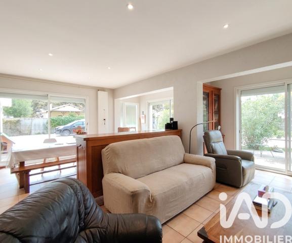 Maison à vendre 7 pièces 193 m² Léognan