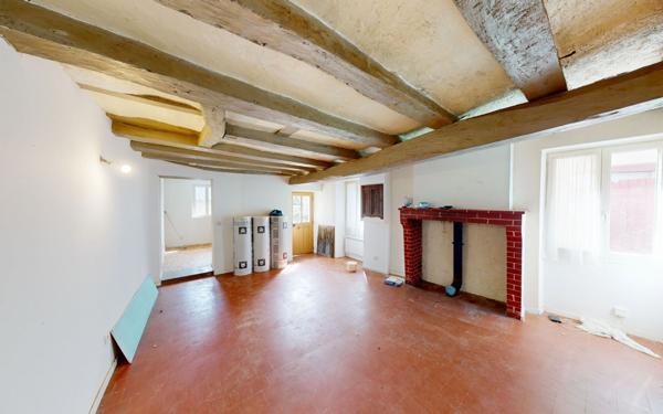 Maison à vendre    3 pièces • 65 m2 Bué