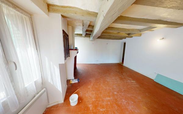 Maison à vendre    3 pièces • 65 m2 Bué