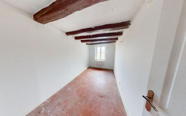 Maison à vendre    3 pièces • 65 m2 Bué