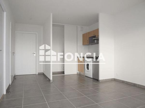 Location Appartement 2 pièces 41 m² - 198 RUE EDMOND ROSTAND , 159 CHEMIN DE LANUSSE Toulouse 31200
