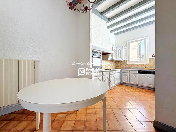 Maison de ville Libourne-centre 161 m² / 4 chambres + jardin + dépendance 20 m²