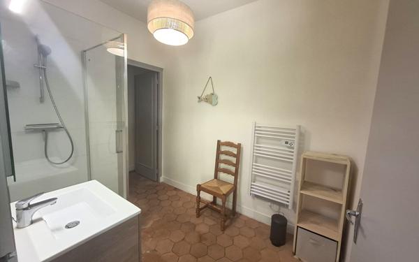 Maison à vendre    4 pièces •  Médis