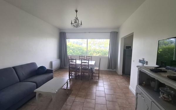 Maison à vendre    4 pièces •  Médis