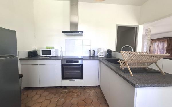 Maison à vendre    4 pièces •  Médis