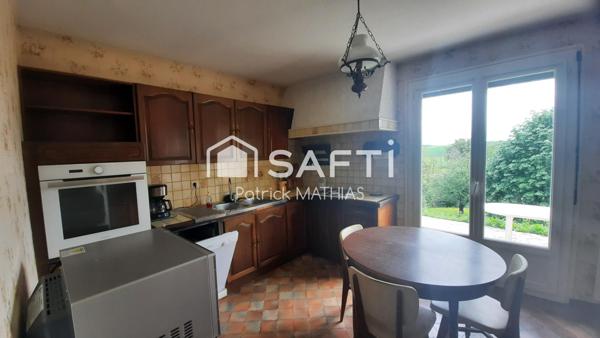 Pavillon avec de beaux volumes