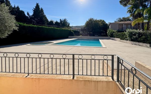 Maison à vendre    3 pièces • 50 m2 Gassin