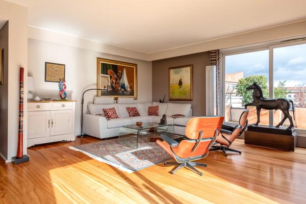 Lyon 3 - Rue Montbrillant - Attique de 125,97 m² avec 330 m² de Terrasse - 3 chambres - Garages
