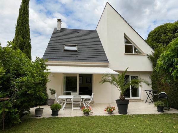 BESSANCOURT (95) - Maison individuelle 7 pièces - 134m² au sol - Terrain 583m²