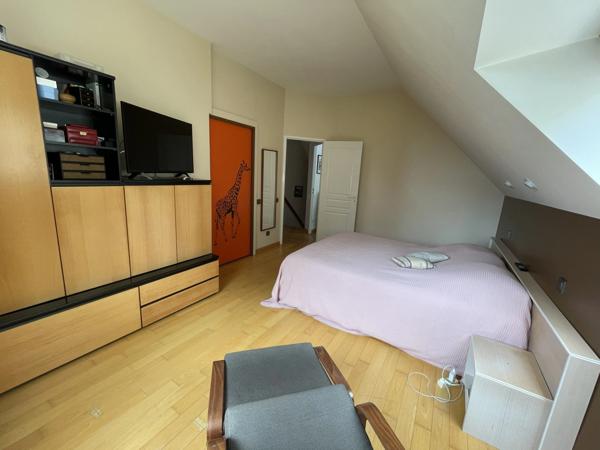 BESSANCOURT (95) - Maison individuelle 7 pièces - 134m² au sol - Terrain 583m²