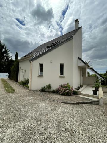 BESSANCOURT (95) - Maison individuelle 7 pièces - 134m² au sol - Terrain 583m²