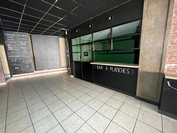 A louer local commercial Mont De Marsan hyper centre 650 m² logement de fonction