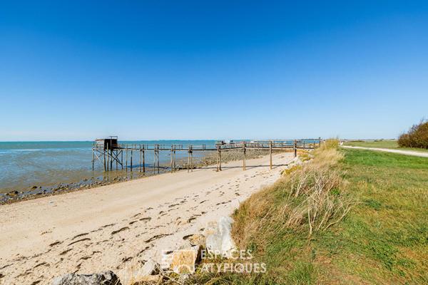 Discrète contemporaine à deux pas de la plage et des carrelets