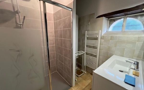 Maison à vendre    4 pièces •  Couffy